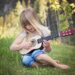 Westernguitar: Sådan plejer du dit instrument korrekt